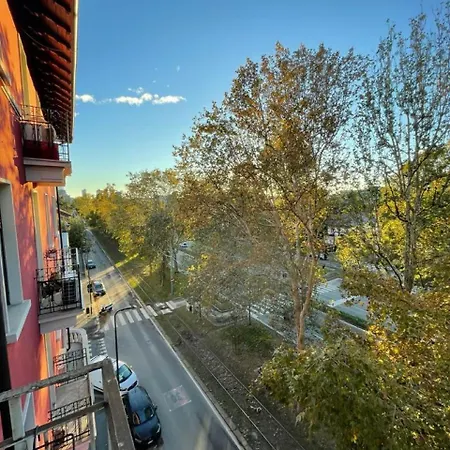 Milano Da Me - Ampio Appartamento Con 2 Camere Da Letto-3